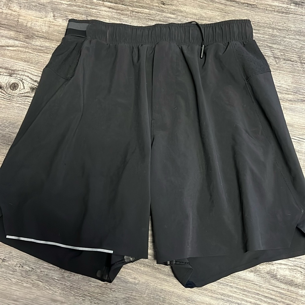 Lululemon Athletica shorts men - Picture 1 of 2